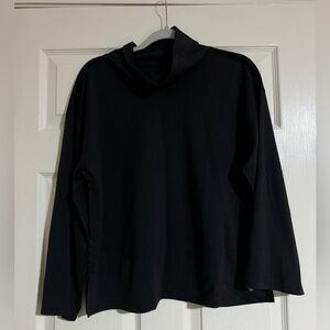 NWOT Apana Long Sleeve Bunch-Neck Athletic Top - Black